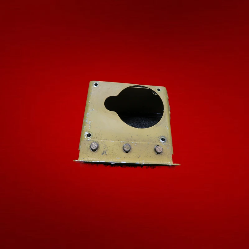 MOUNTING BRACKET - P/N 047-3540-02